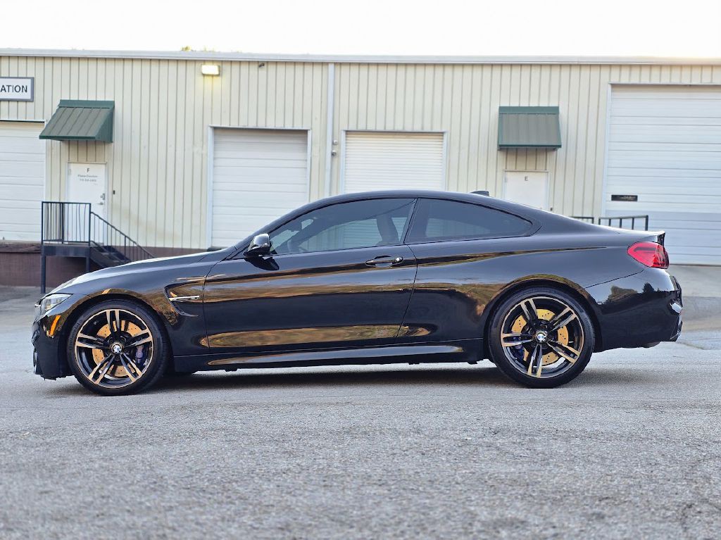 2018 BMW M4 Image 3