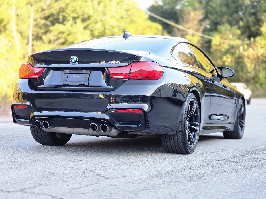 2018 BMW M4 Image 8
