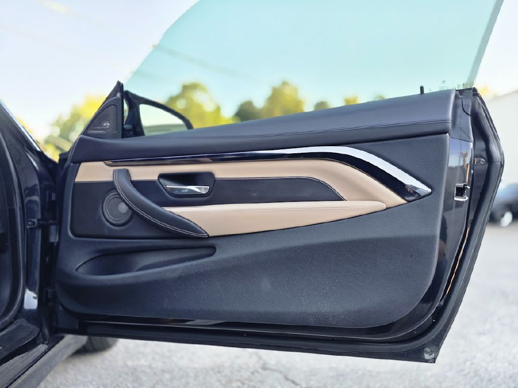 2018 BMW M4 Image 22