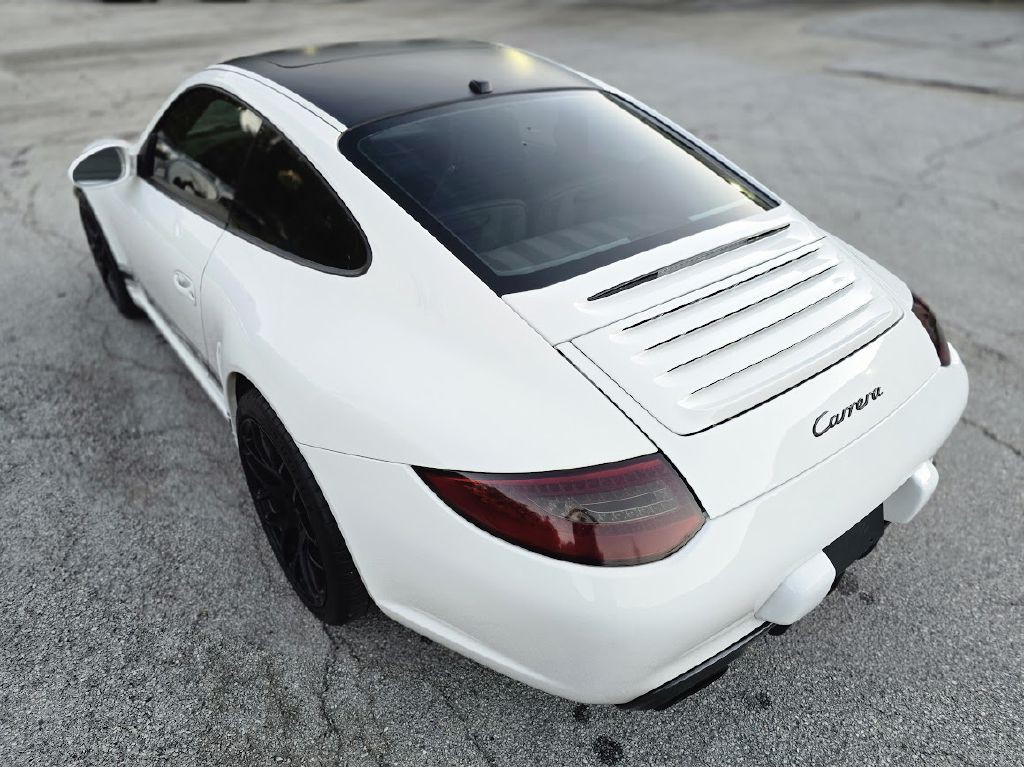 2009 Porsche 911 Image 7