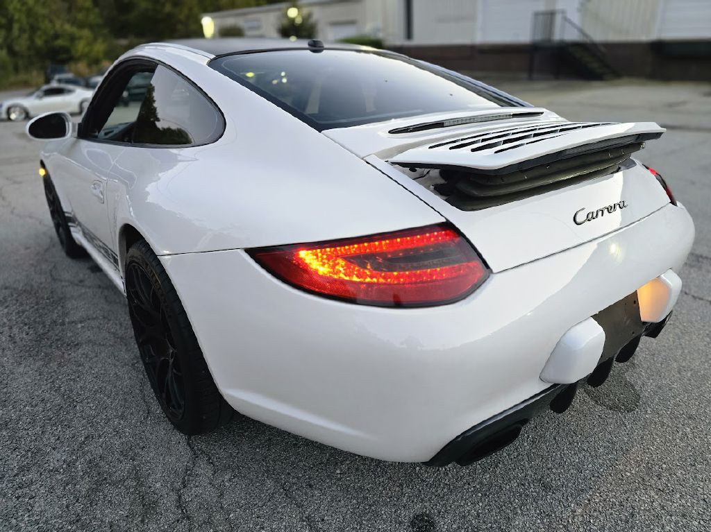 2009 Porsche 911 Image 8