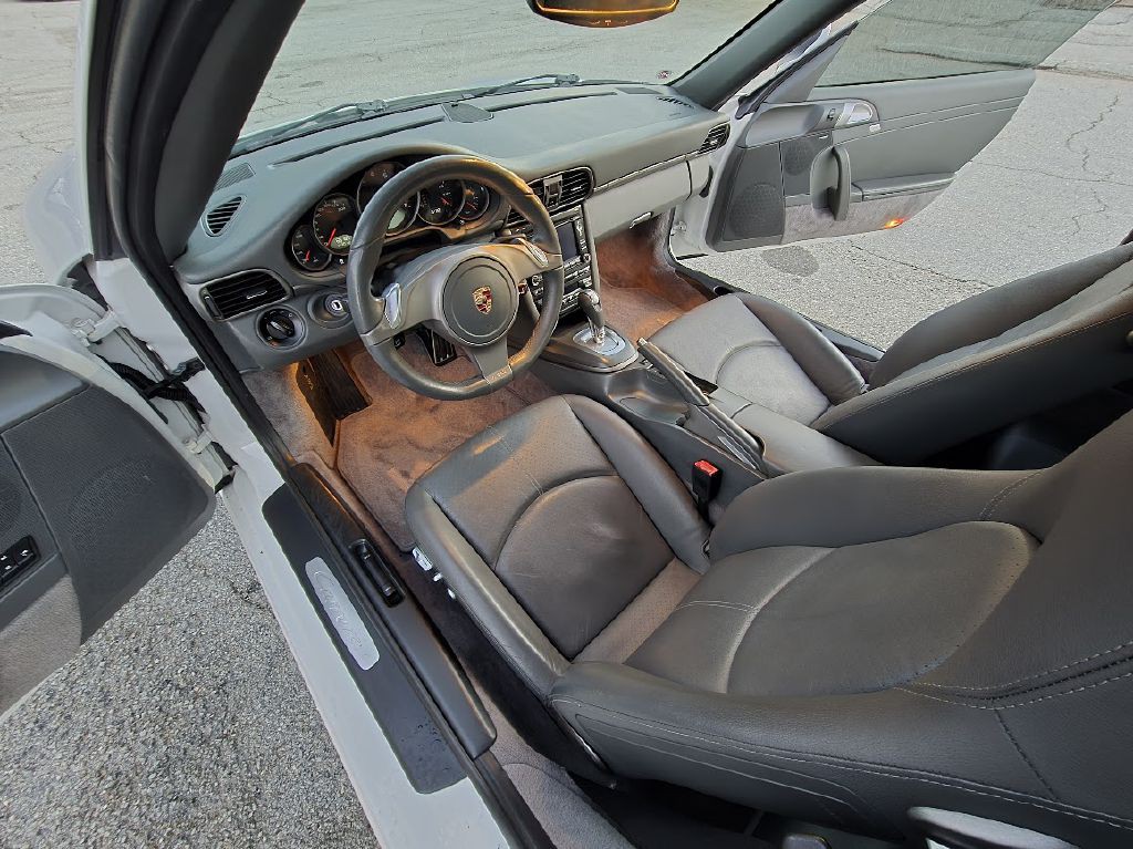 2009 Porsche 911 Image 24