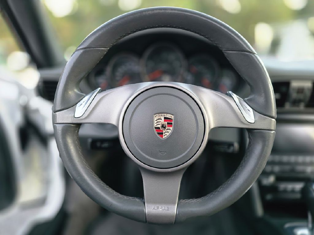 2009 Porsche 911 Image 33