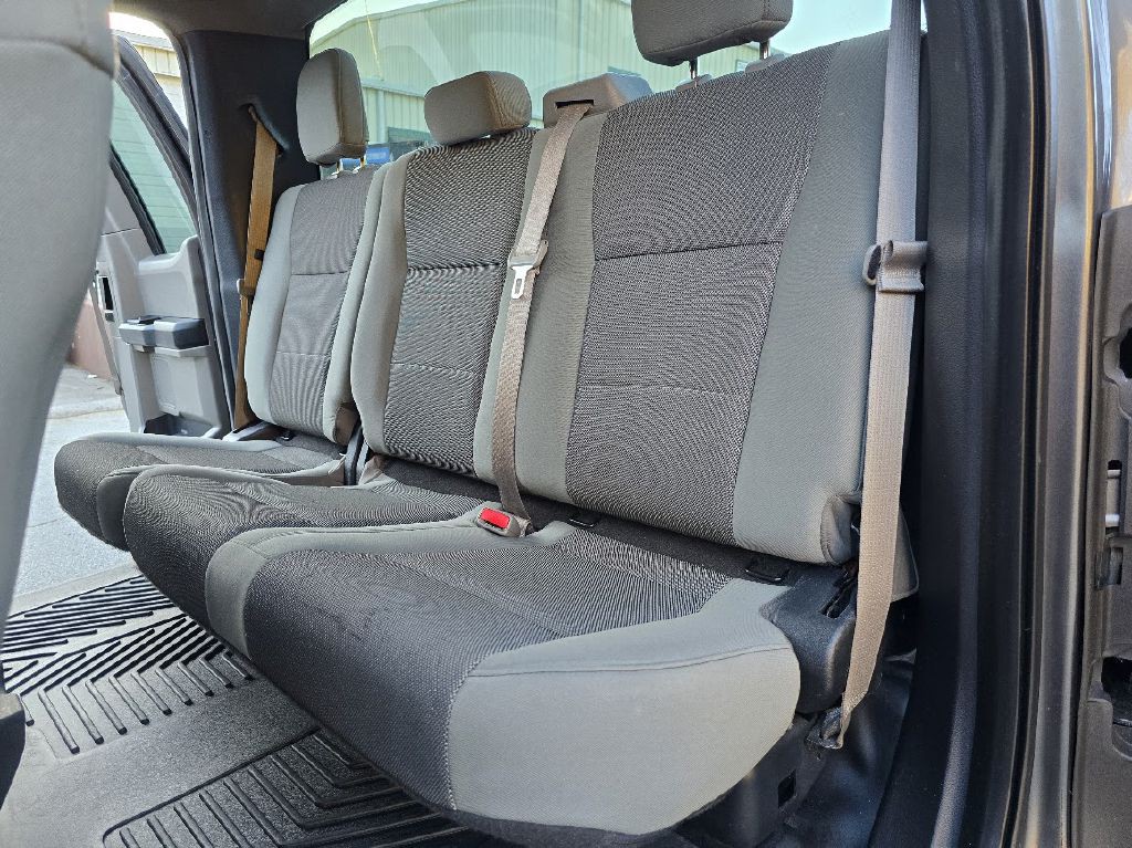 2015 Ford F-150 Image 19