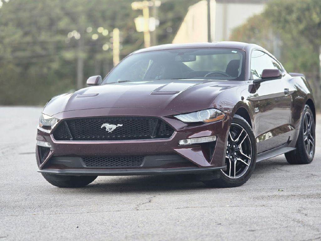 2018 Ford Mustang Image 1