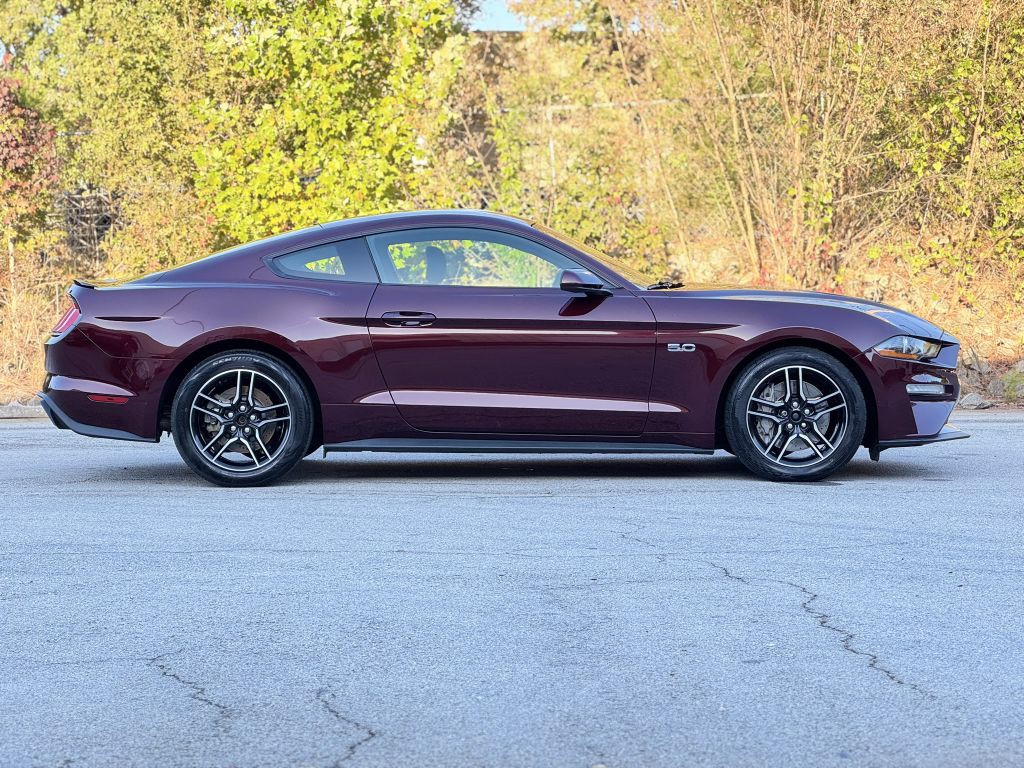 2018 Ford Mustang Image 12