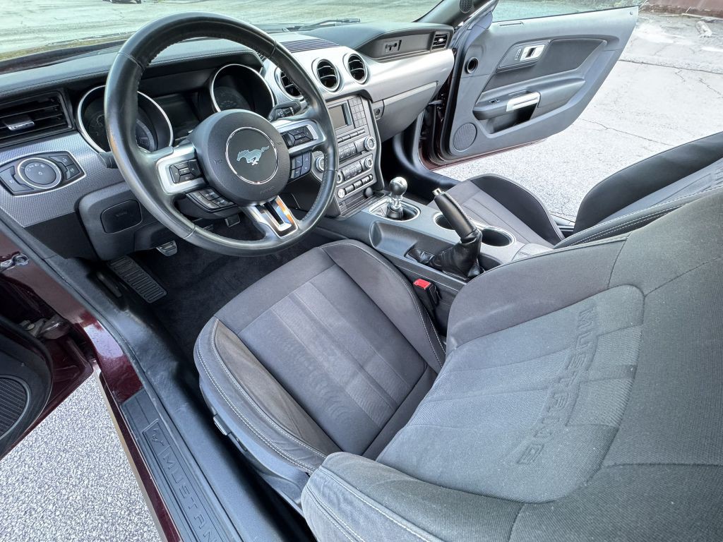 2018 Ford Mustang Image 23