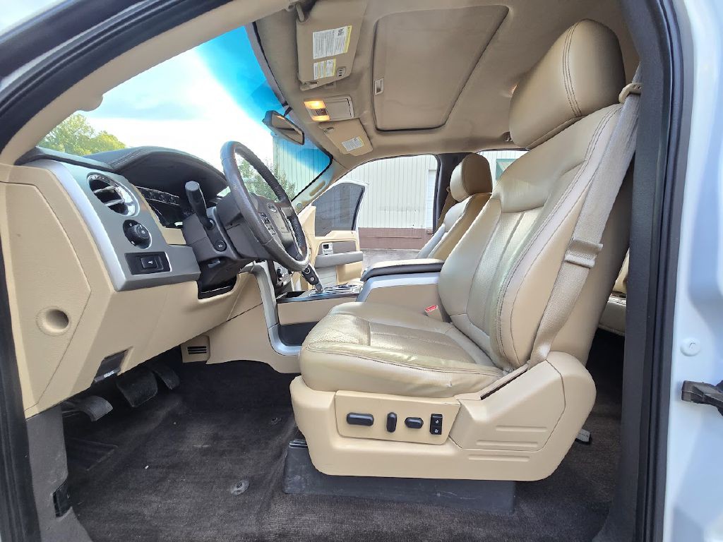 2013 Ford F-150 Image 21