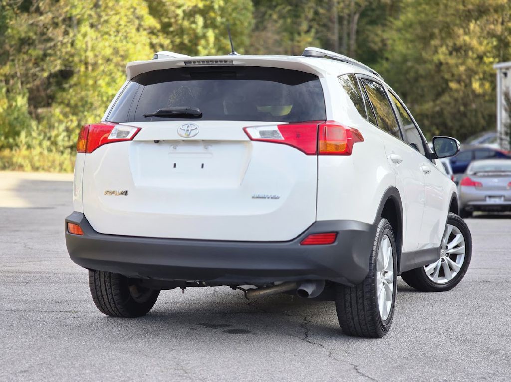 2014 Toyota Rav4 Image 2