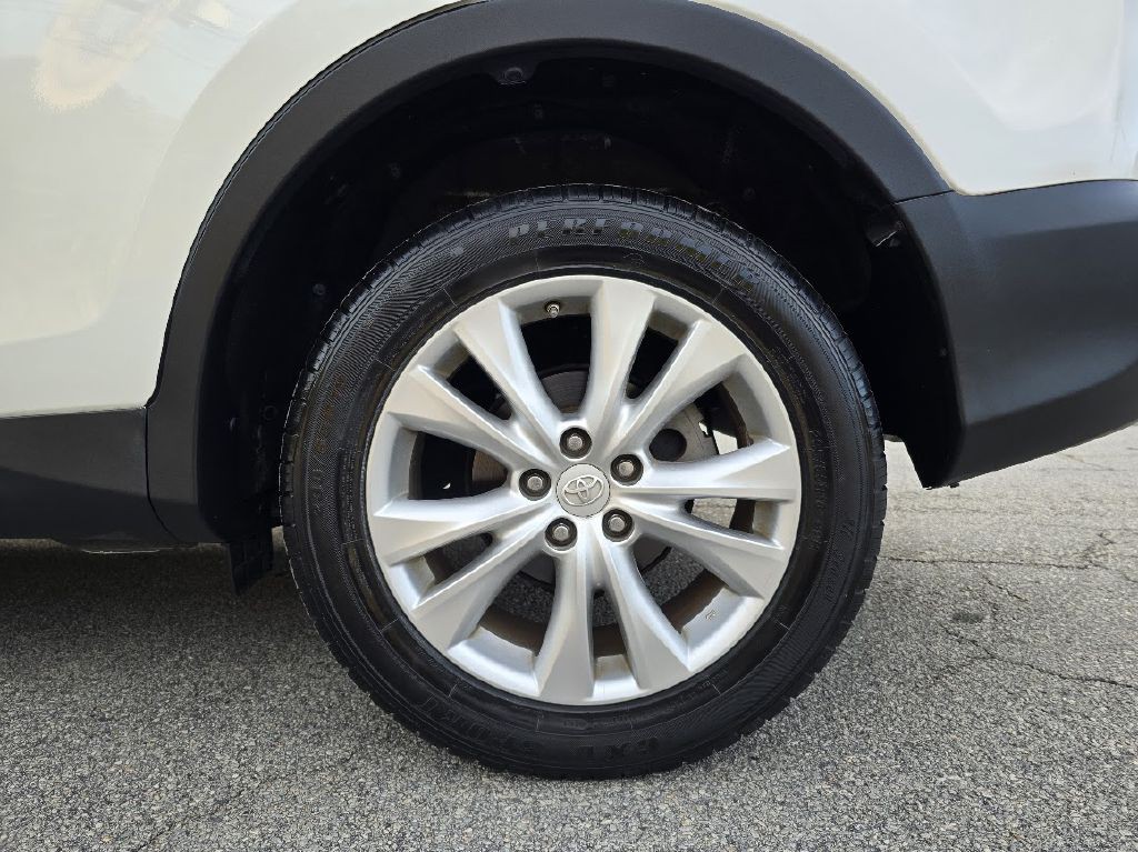 2014 Toyota Rav4 Image 11