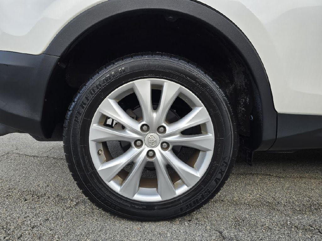 2014 Toyota Rav4 Image 12