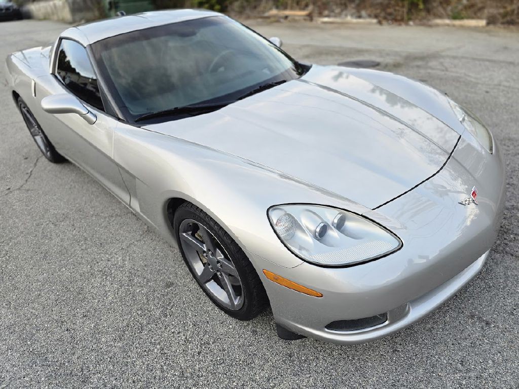 2005 Chevrolet Corvette Image 12