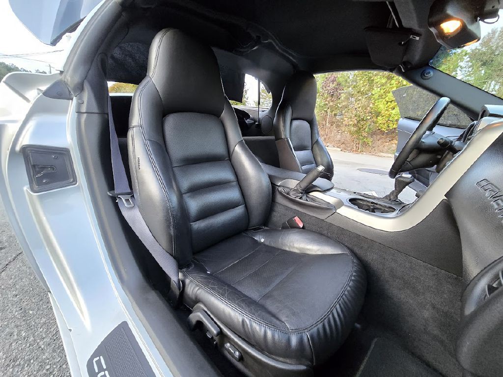 2005 Chevrolet Corvette Image 25