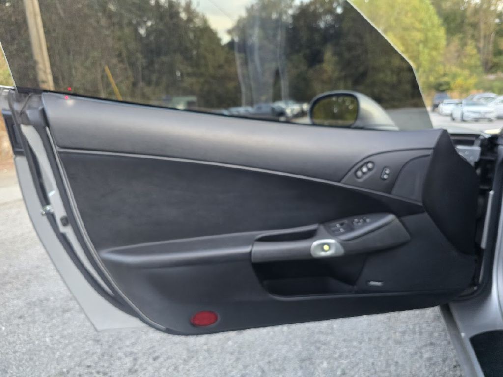 2005 Chevrolet Corvette Image 27