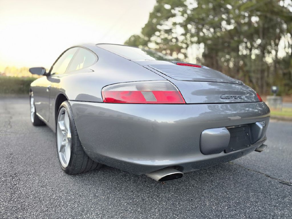 2003 Porsche 911 Image 6