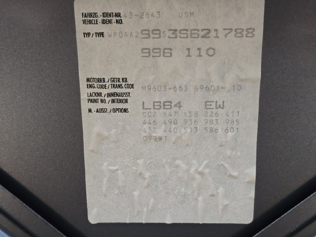 2003 Porsche 911 Image 33