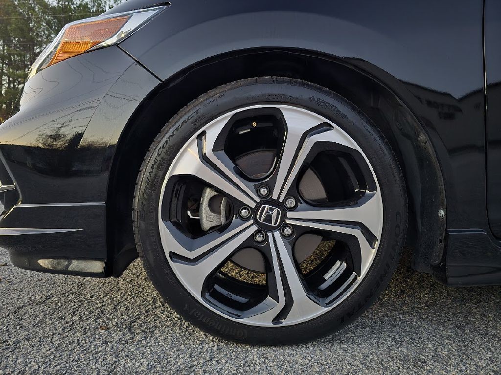 2015 Honda Civic Image 19