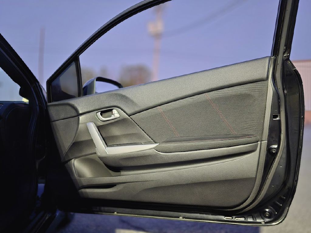 2015 Honda Civic Image 29