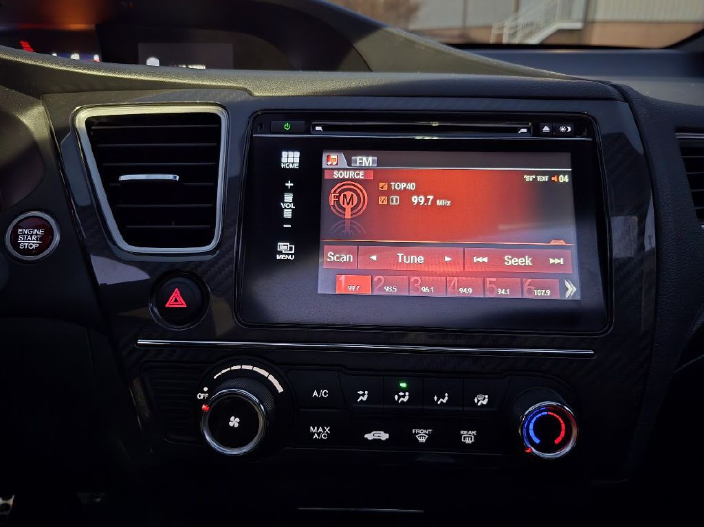 2015 Honda Civic Image 33