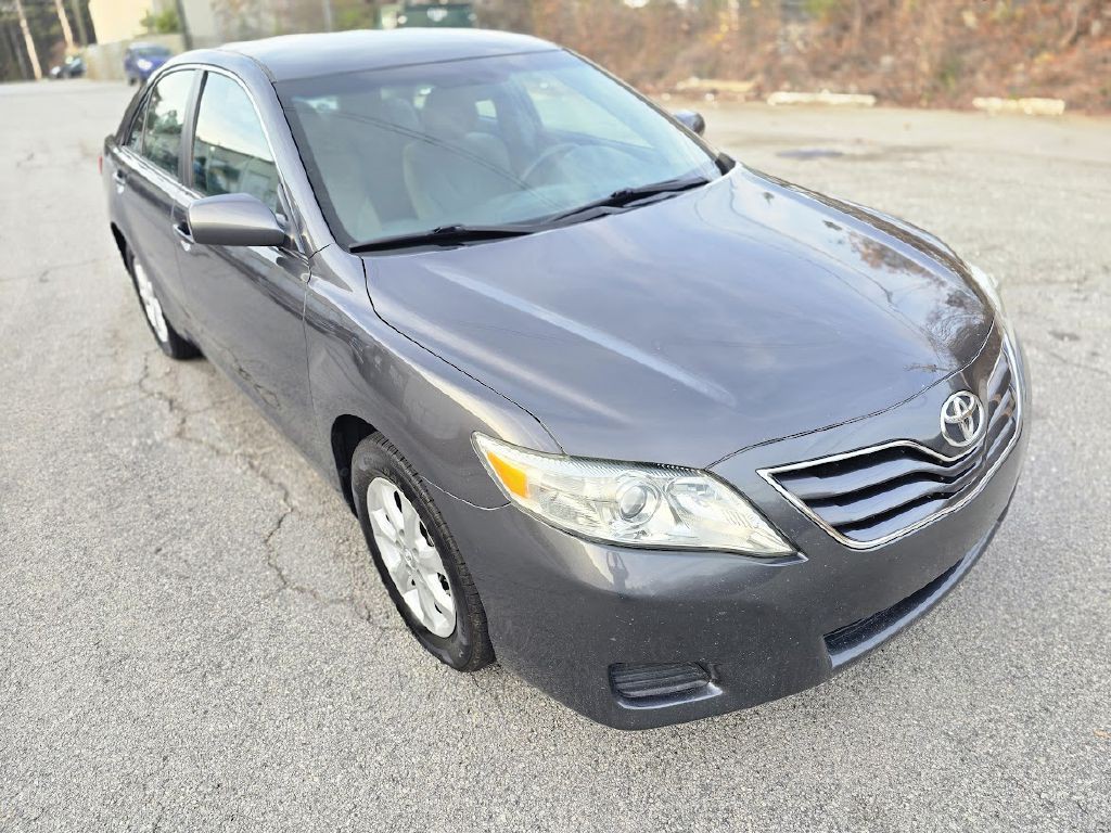 2011 Toyota Camry Image 11