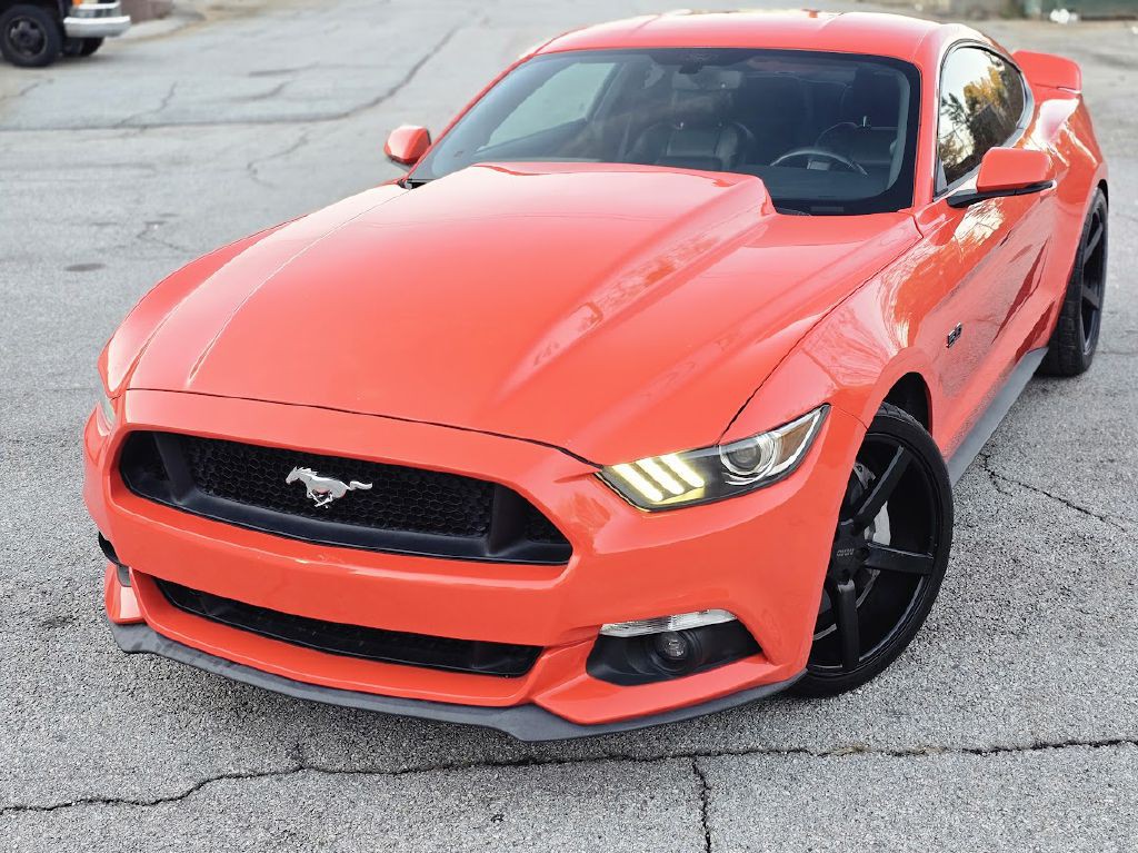 2015 Ford Mustang Image 2
