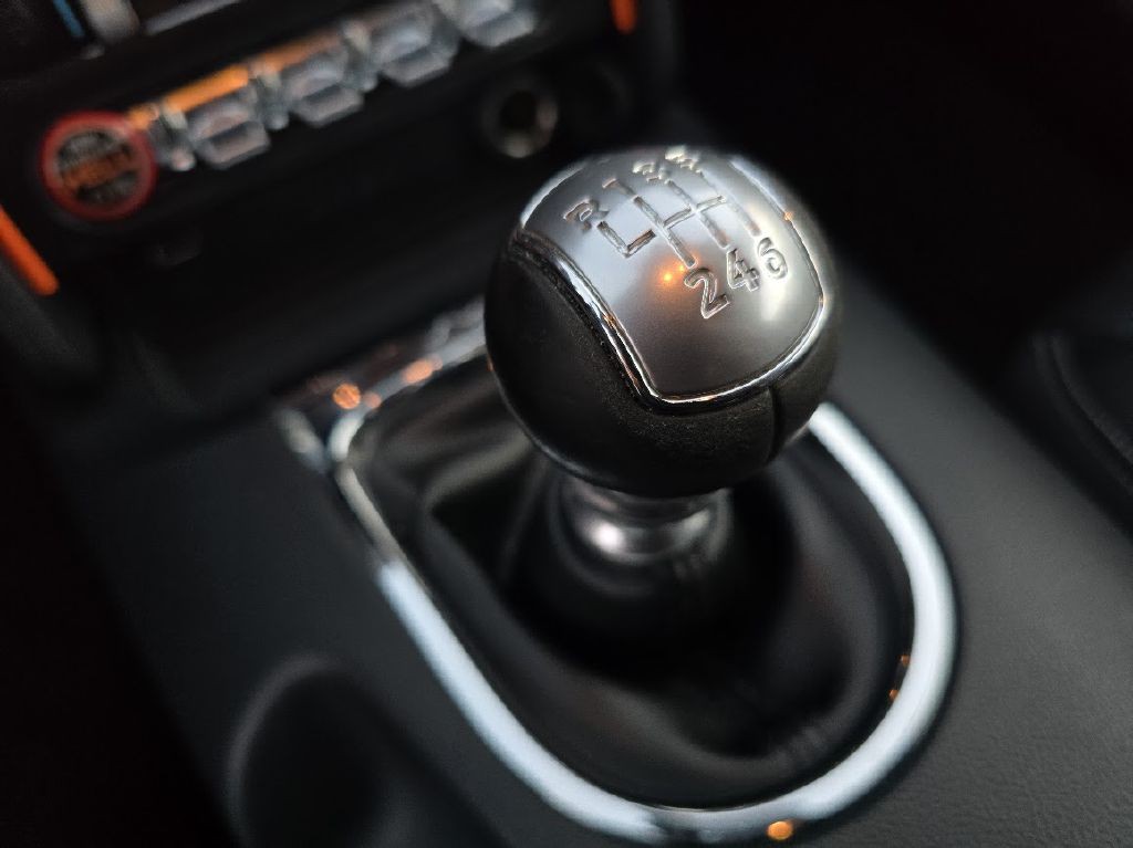 2015 Ford Mustang Image 29