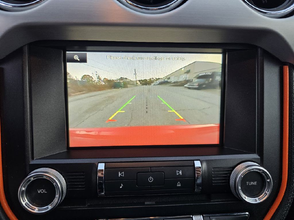 2015 Ford Mustang Image 32