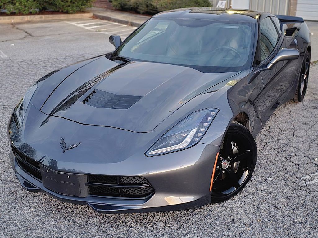 2014 Chevrolet Corvette Image 2
