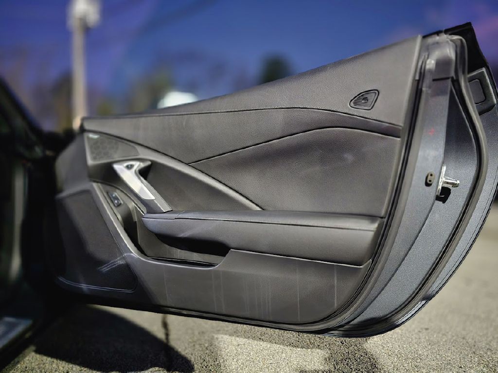 2014 Chevrolet Corvette Image 21