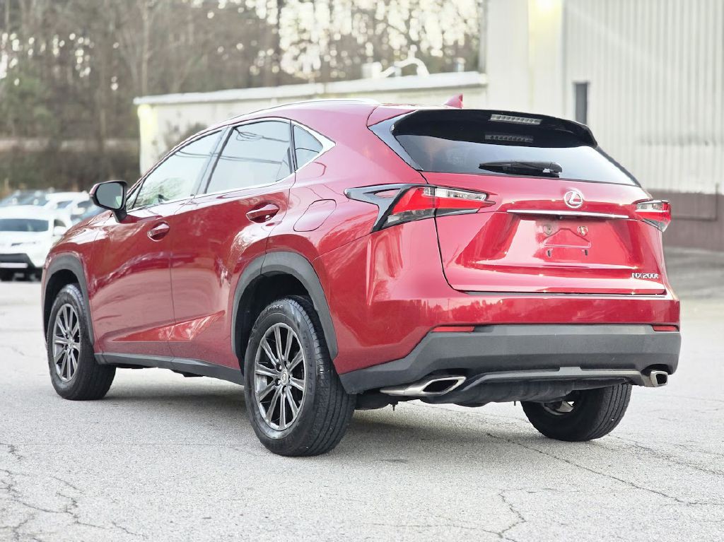 2015 Lexus NX 200t Image 4