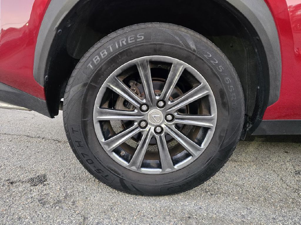 2015 Lexus NX 200t Image 14