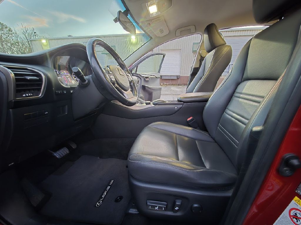 2015 Lexus NX 200t Image 21