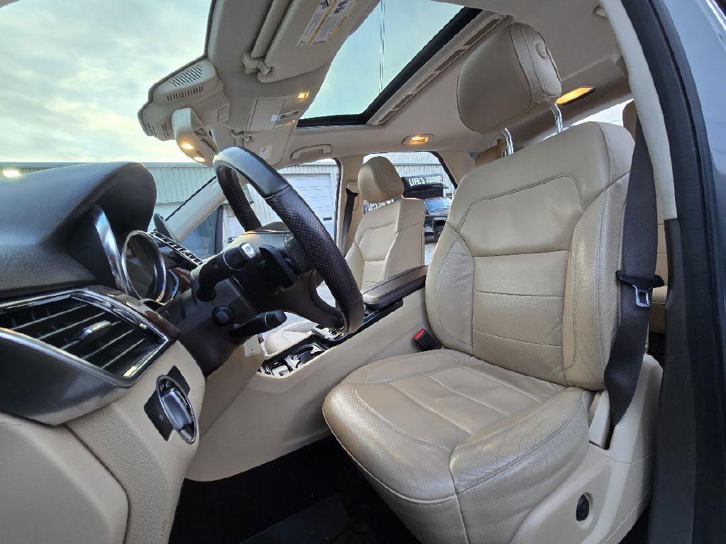 2017 Mercedes-Benz GLE-Class Image 17