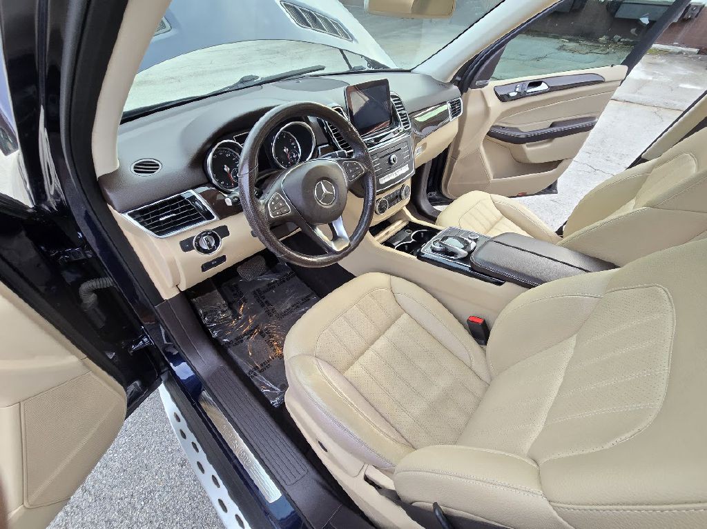 2016 Mercedes-Benz GLE-Class Image 18