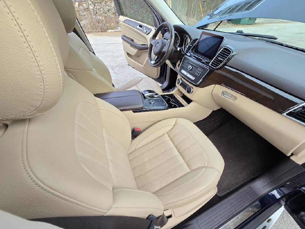 2016 Mercedes-Benz GLE-Class Image 23