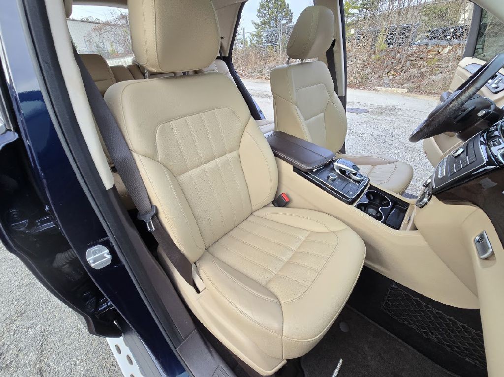 2016 Mercedes-Benz GLE-Class Image 24