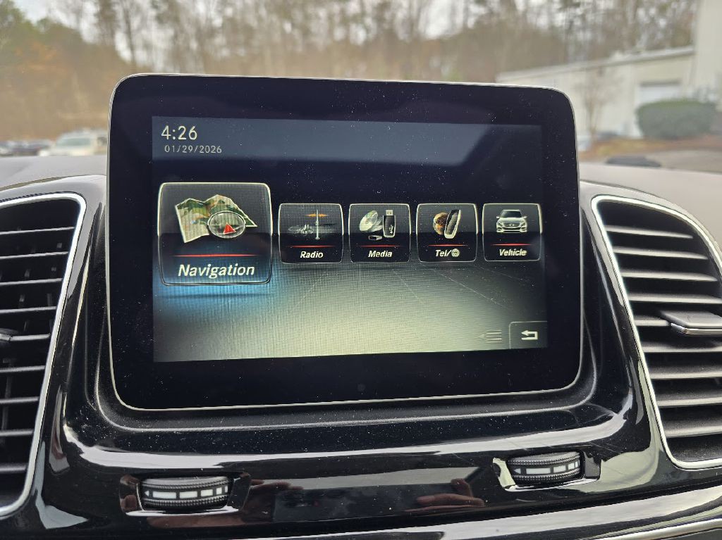 2016 Mercedes-Benz GLE-Class Image 38