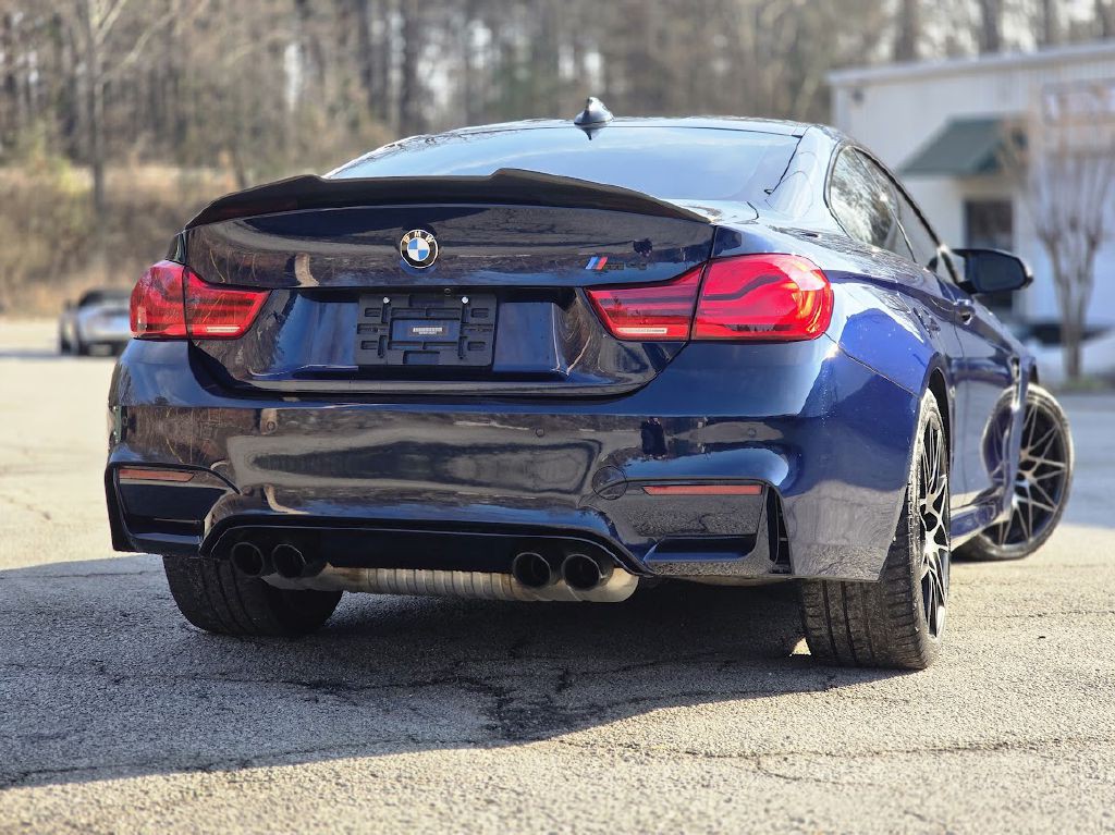 2018 BMW M4 Image 3