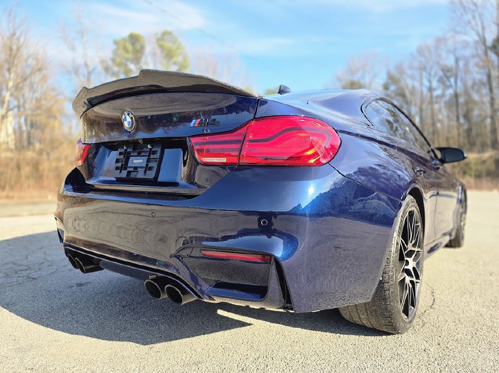 2018 BMW M4 Image 10