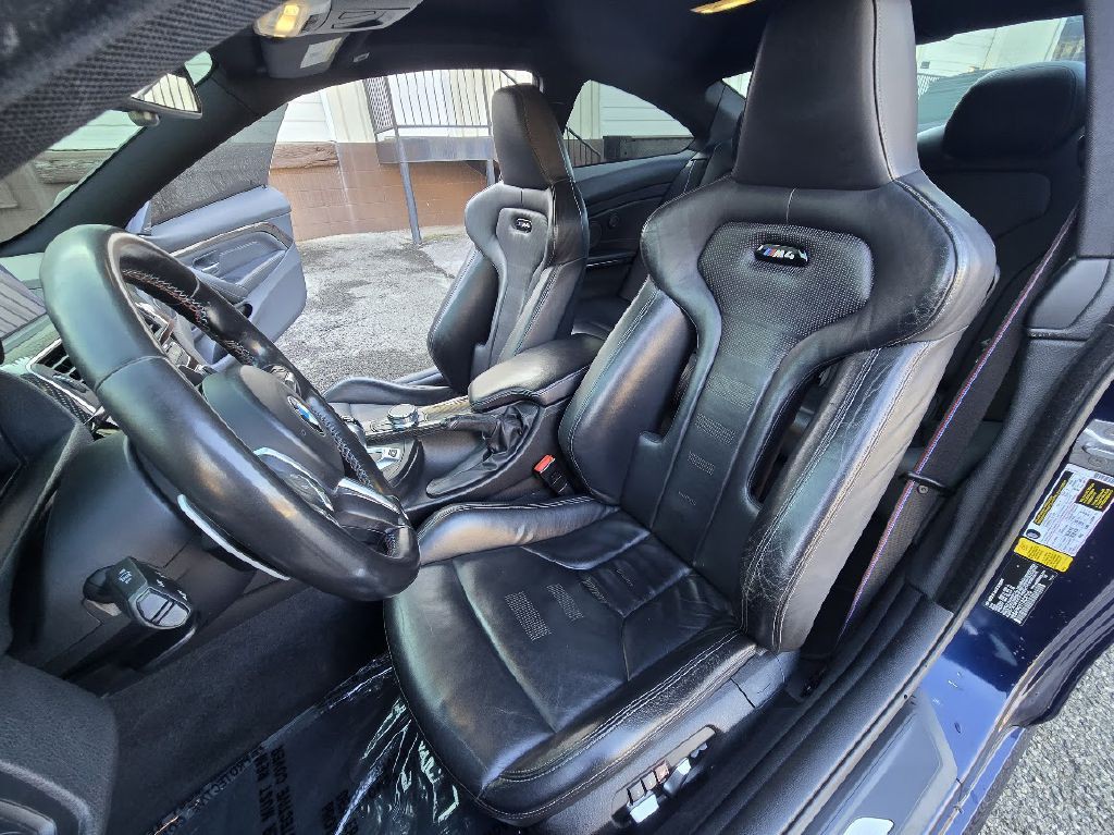 2018 BMW M4 Image 25