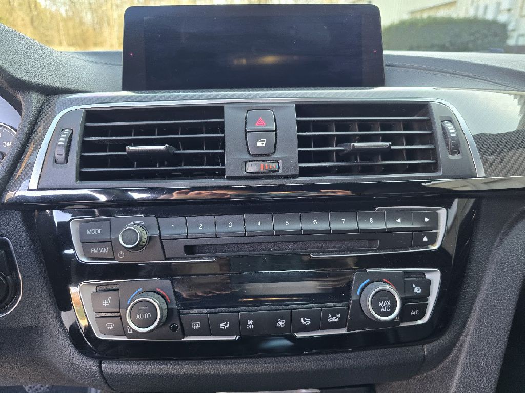 2018 BMW M4 Image 29