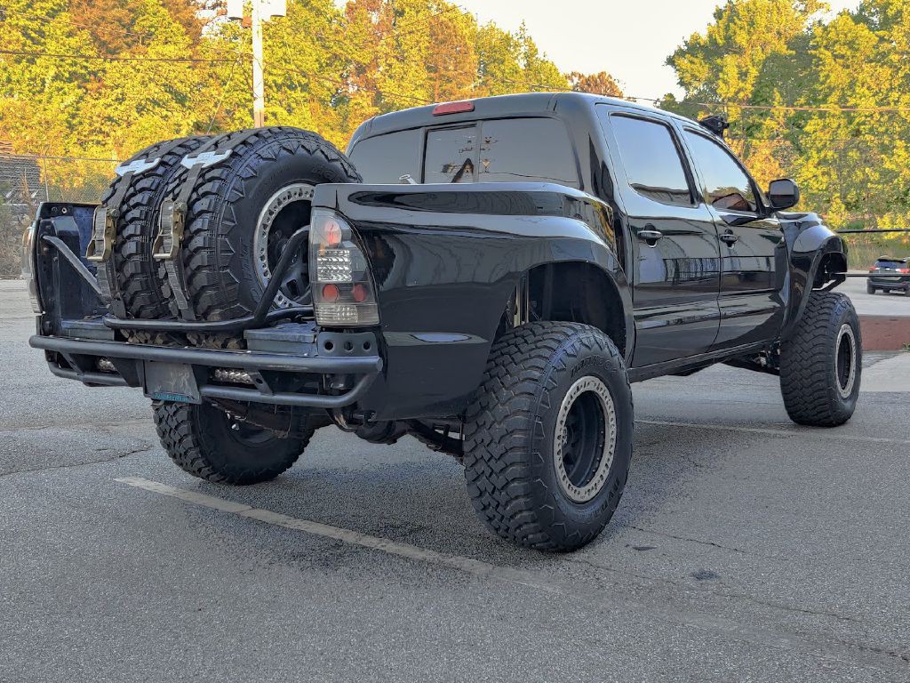 2005 Toyota Tacoma Image 8