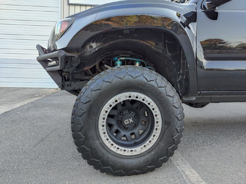 2005 Toyota Tacoma Image 23