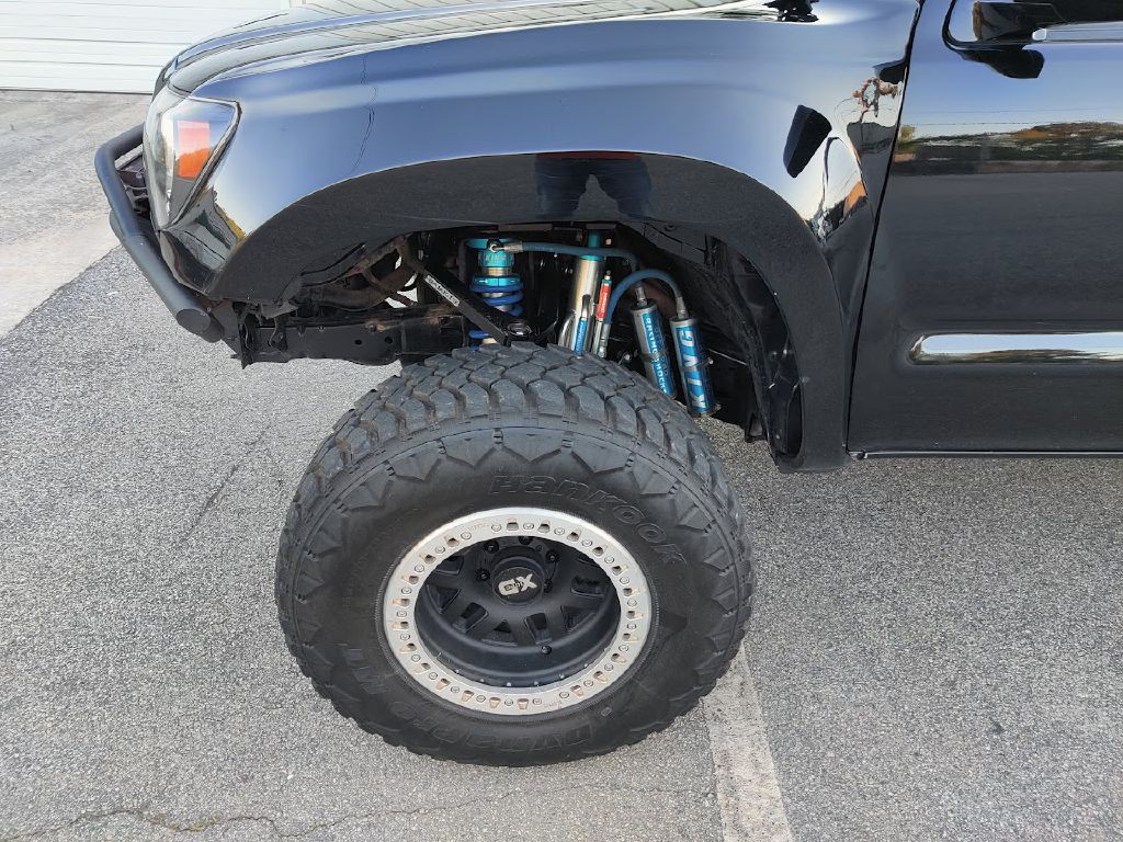 2005 Toyota Tacoma Image 24