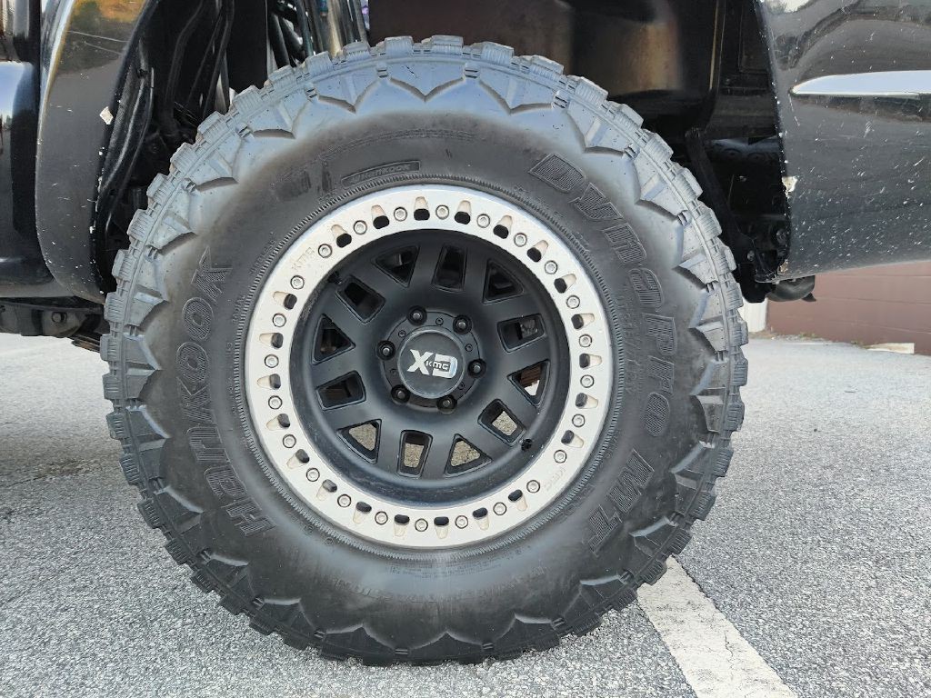 2005 Toyota Tacoma Image 25