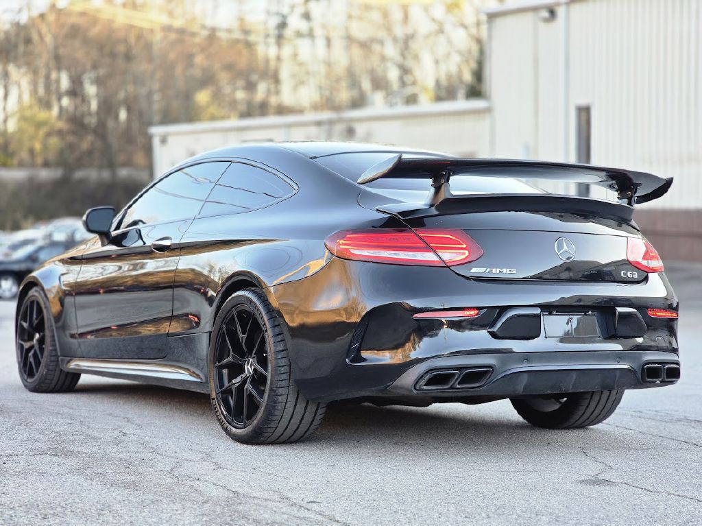 2017 Mercedes-Benz C-Class Image 5