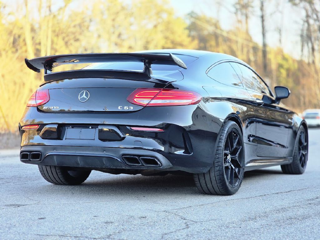 2017 Mercedes-Benz C-Class Image 8