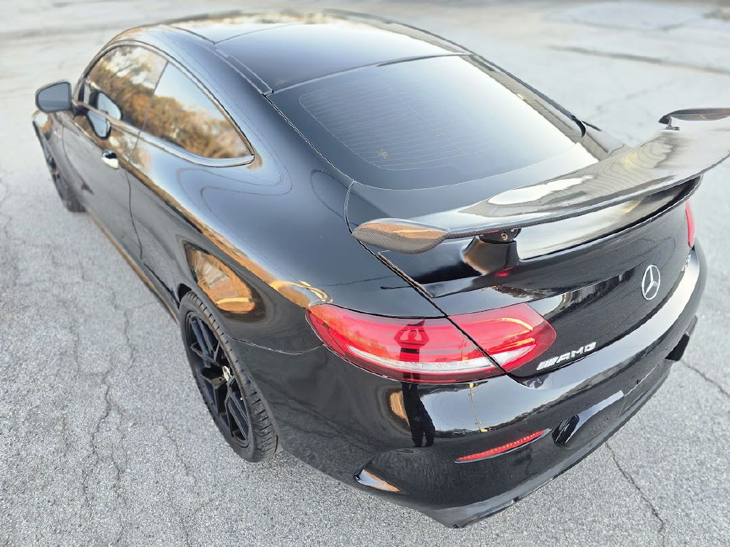 2017 Mercedes-Benz C-Class Image 11