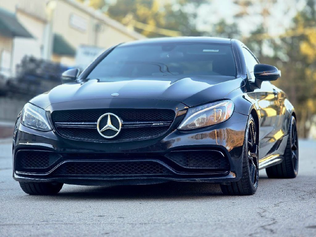 2017 Mercedes-Benz C-Class Image 17