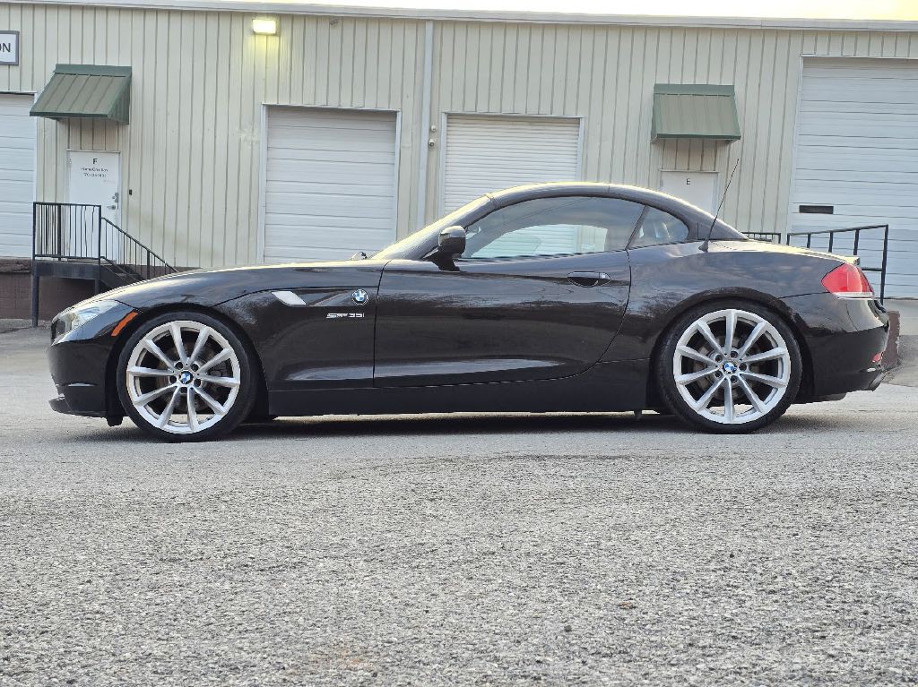 2011 BMW Z4 Image 5